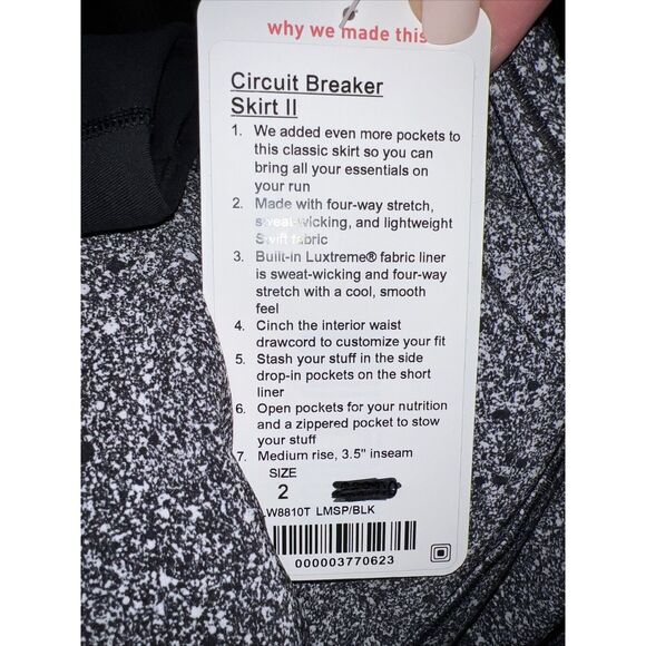 NWT Lululemon Size 2 Tall Circuit Breaker Skirt II Luminesce Black Skort Tennis - Picture 12 of 12